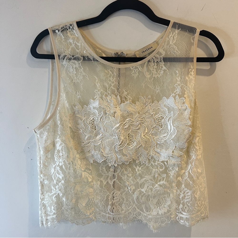 Chelsea Lace Floral Top